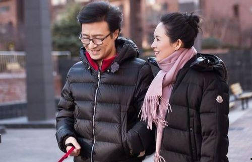 子女打架家人吃瓜视频,子女打架，家长成“吃瓜群众”