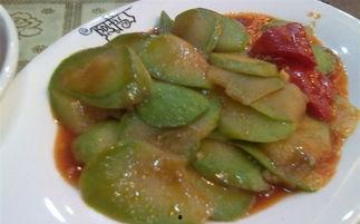 美食博主吃葫芦瓜视频,博主带你领略清新口感与独特风味